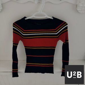 Maroon, Long Sleeve Slim fit shirt Knitted from U 2 B brand size Small